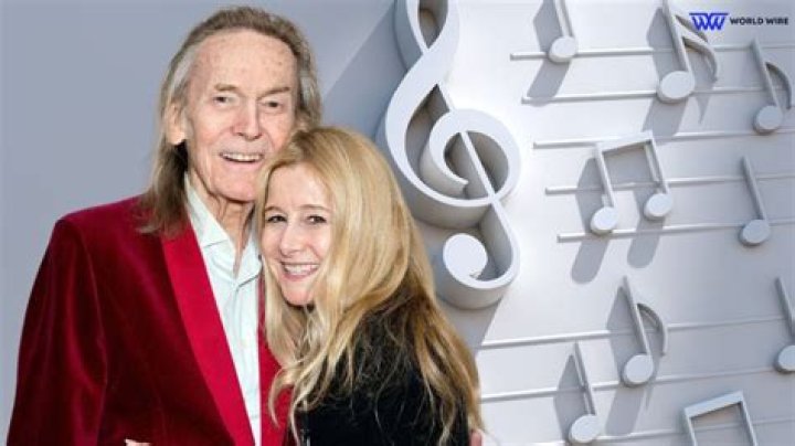 AleXa Wiki, Bio, age, parents, girlfriend, American Song Contest, net worth