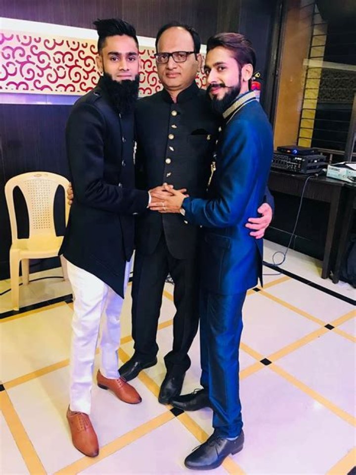amir siddiqui brother
