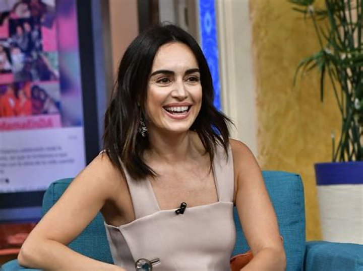 Ana de la Reguera Workout Routine