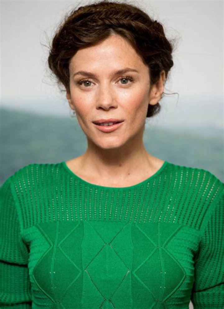 Anna Friel Bra Size, Age, Weight, Height, Measurements