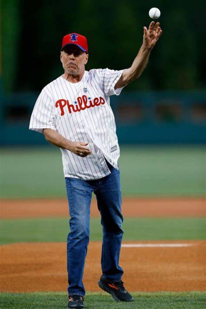 Bruce Willis Fumbles Pitch At Phillies Game – Hear The Crowd’s Reaction!