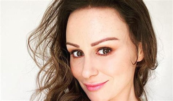 Chanelle Hayes in Bathing Suit "Enjoys the Day" — Celebwell