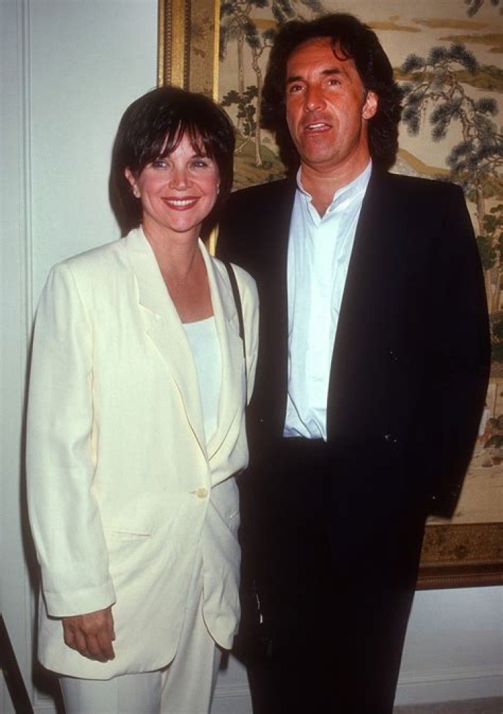 Cindy Williams parents: Beachard Williams, Francesca Williams