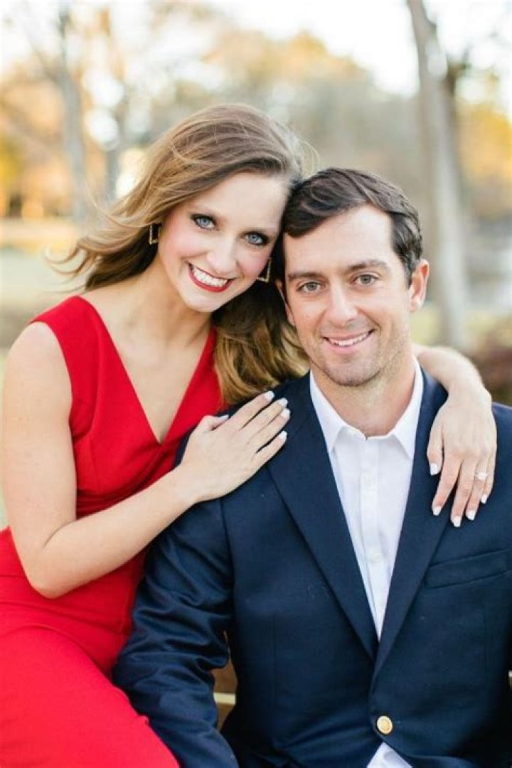 Davis Riley family: Wife, children, parents, siblings