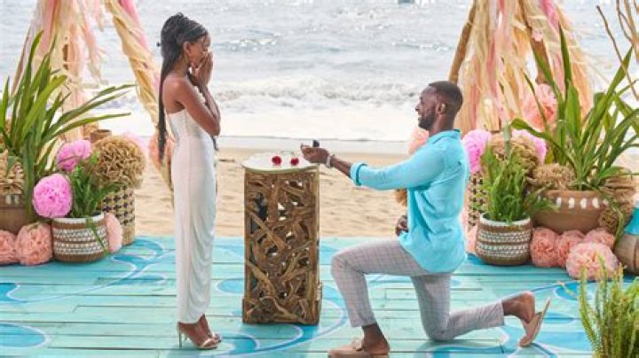 Did Eliza Isichei from ‘Bachelor In Paradise’ soft launch a relationship just hours after her breakup with Aaron Bryant? The theory, explained