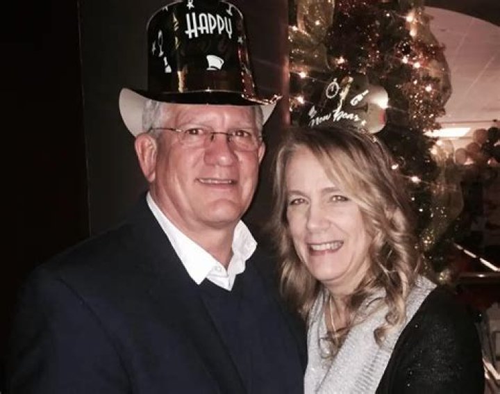 Donna Schwarber Biography; Age, Kyle Schwarber mom, net worth
