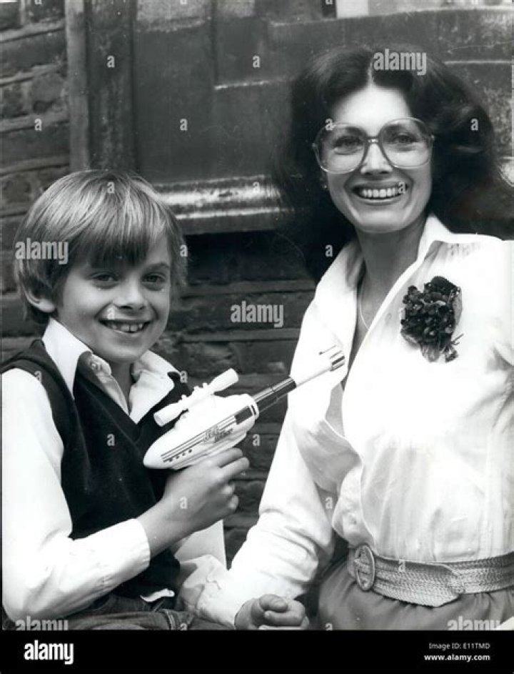 Gayle Hunnicutt children: Meet Nolan Hemmings, Edward Jenkins