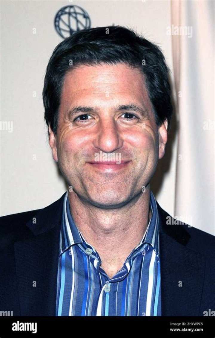
How Much Money Does Steven Levitan Make? Latest Income Salary
