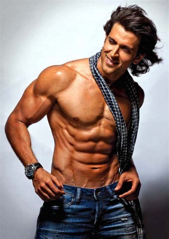 Hrithik Roshan Age, Weight, Height, Measurements