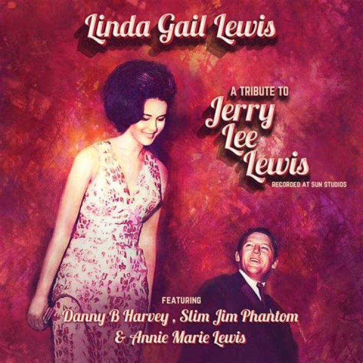 Is Mickey Gilley related to Jerry Lee Lewis?