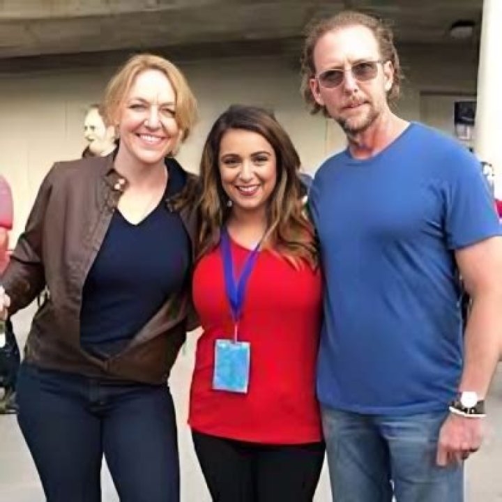 Kerry Cahill Net Worth