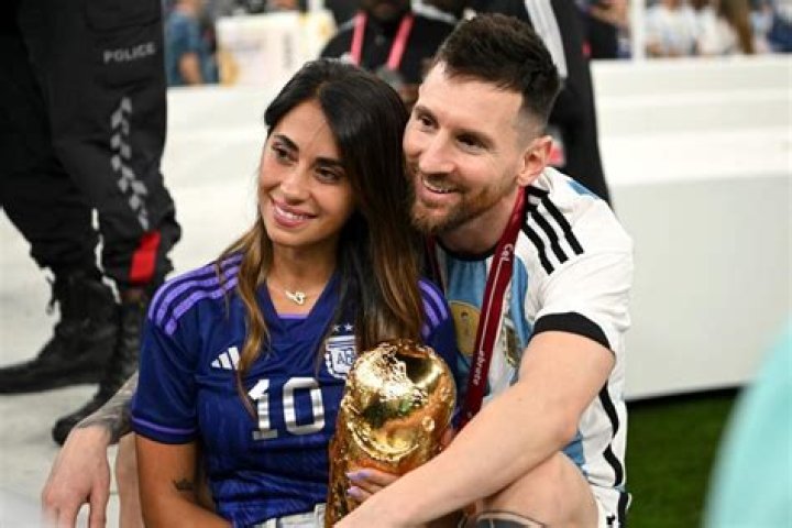 Lionel Messi and Antonela Roccuzzo age difference