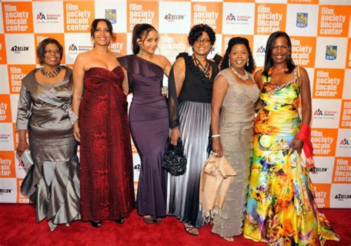 Meet Sidney Poitier's 6 children
