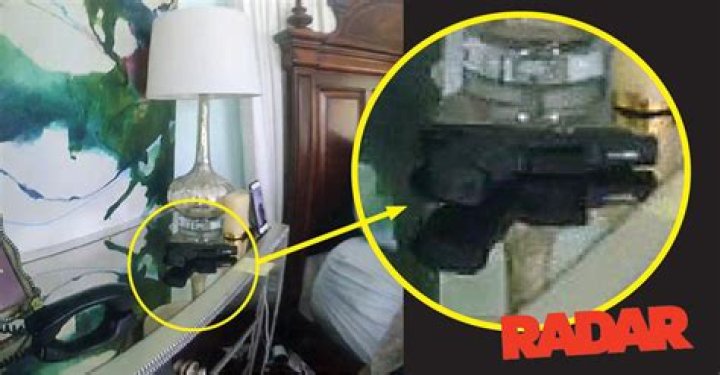 Naomi Judd death photos