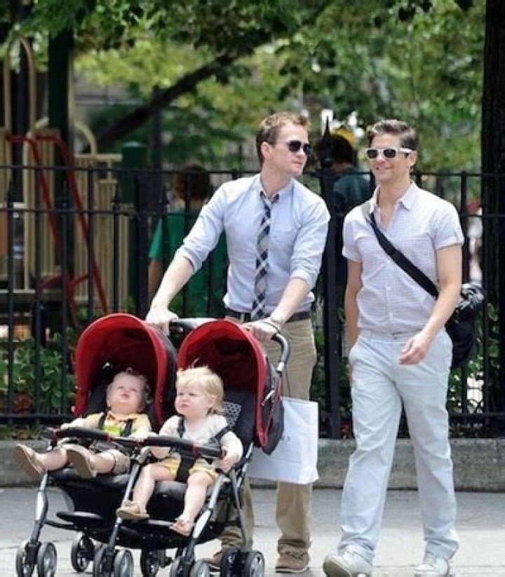 Neil Patrick Harris Favorite Things Color Movies Food Bio