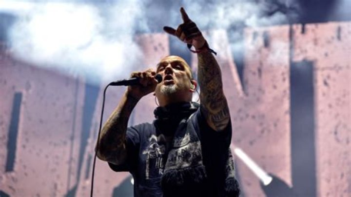 Phil Anselmo’s racist past raises doubts about Pantera’s reunion tour