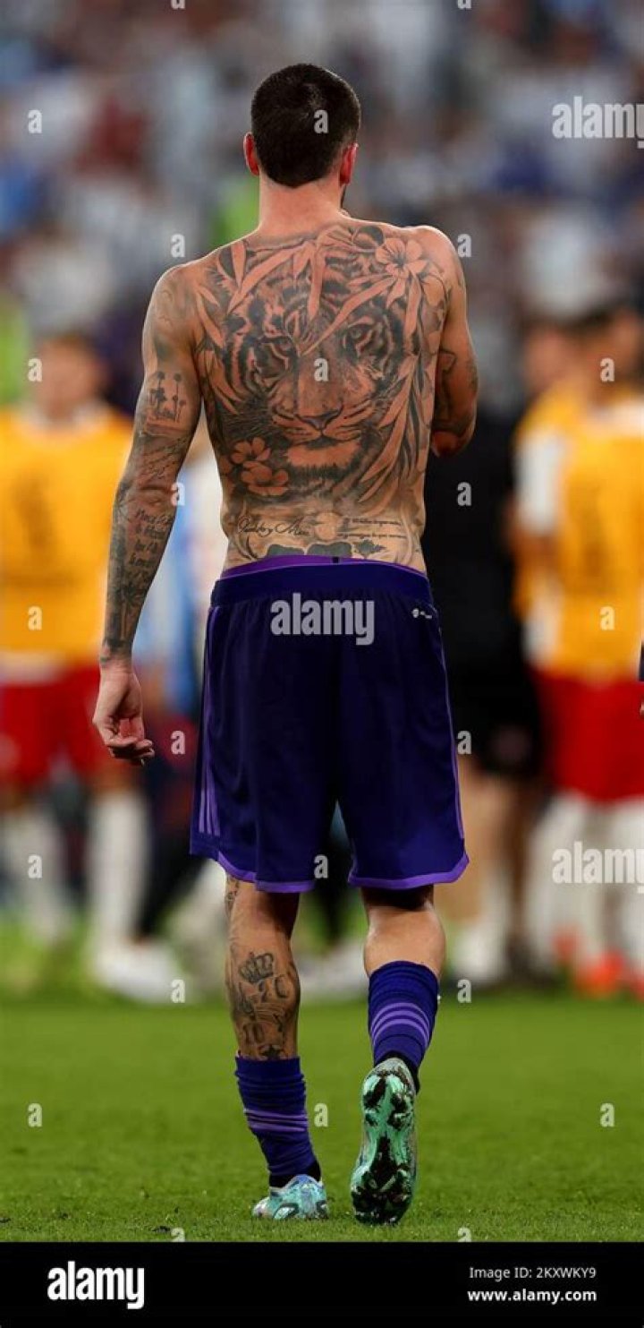 Rodrigo De Paul back tattoo photos