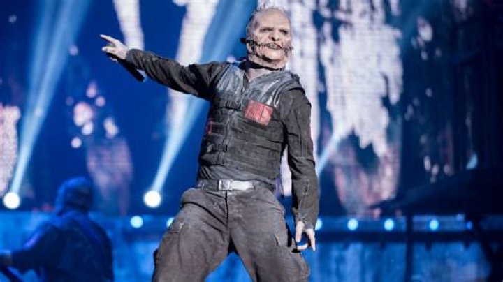 Slipknot frontman Corey Taylor tells Machine Gun Kelly specifically what to suck in expletive-filled rant
