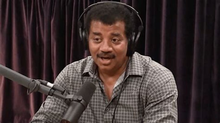 ‘So you compartmentalize it’: Neil deGrasse Tyson offers a scientific rebuttal of ‘The Mandalorian’ episode