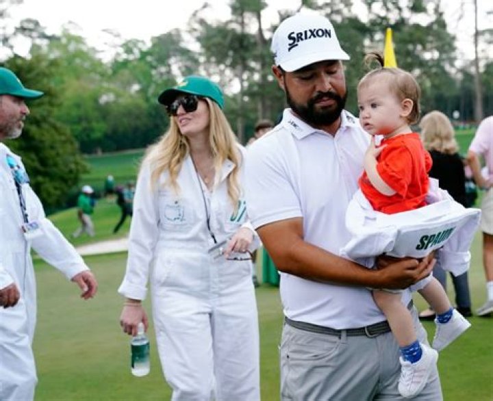 Steven Alker Wiki, age, height, nationality, wife, family, caddie, ranking, career earnings, net worth