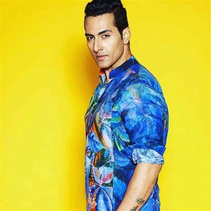 Sudhanshu Pandey Net Worth