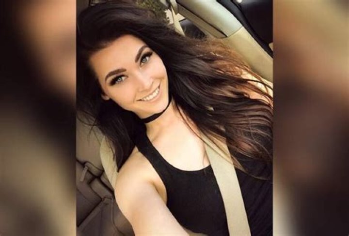 What happened to Niece Waidhofer