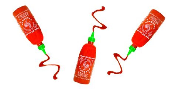 What happened to Sriracha? The rooster sauce shortage and huge price increase, explained