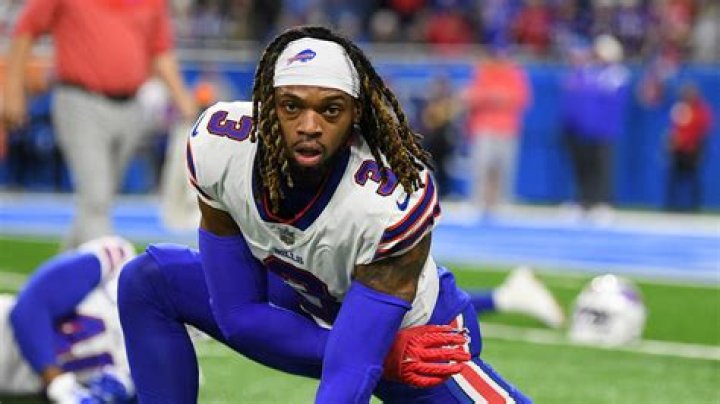 Where is Damar Hamlin from? Where did Damar Hamlin grow up?