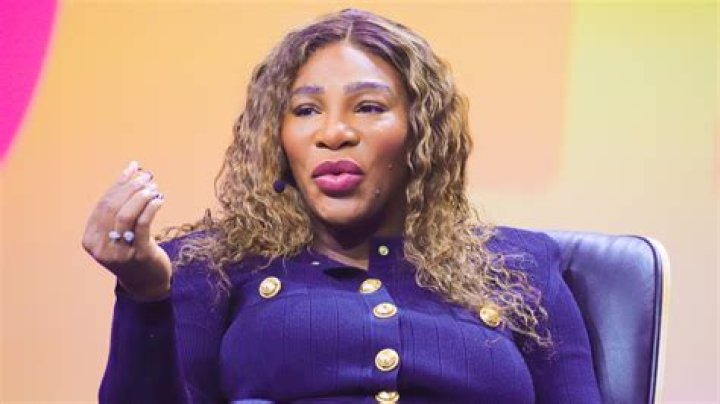 Which NFL football team does Serena Williams own a part of?