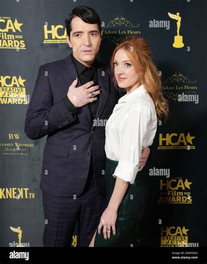 Who is David Dastmalchian wife Evelyn Leigh?