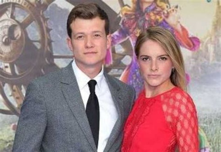 Who is Ed Speleers wife Asia Macey?