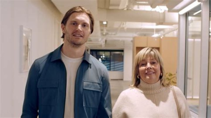 Who is Jacob Trouba's mother Kristy Trouba? Bio, age, nationality, profession, net worth