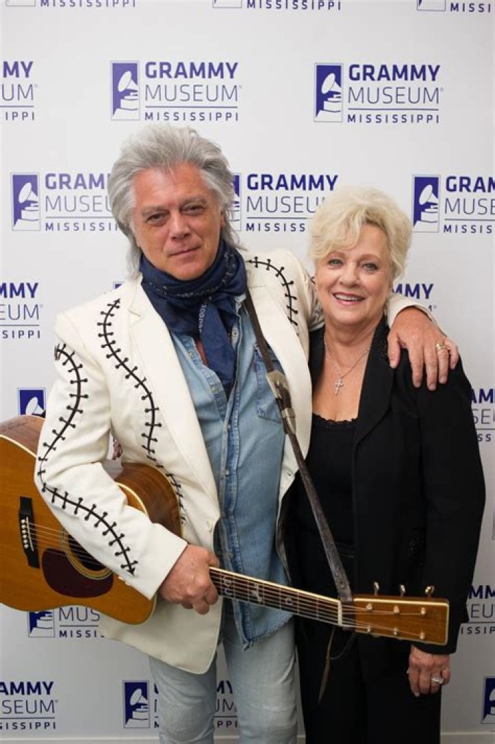 Who Is Marty Stuart Wife? – Celebrity