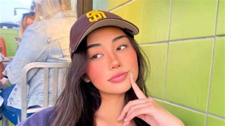 Who is RiceGum dating? RiceGum’s girlfriend, their ages, and relationship timeline